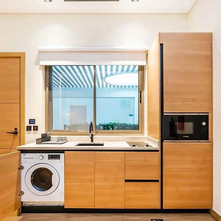The Sustainable Homes Operated By Fam Living Dubai Exteriör bild