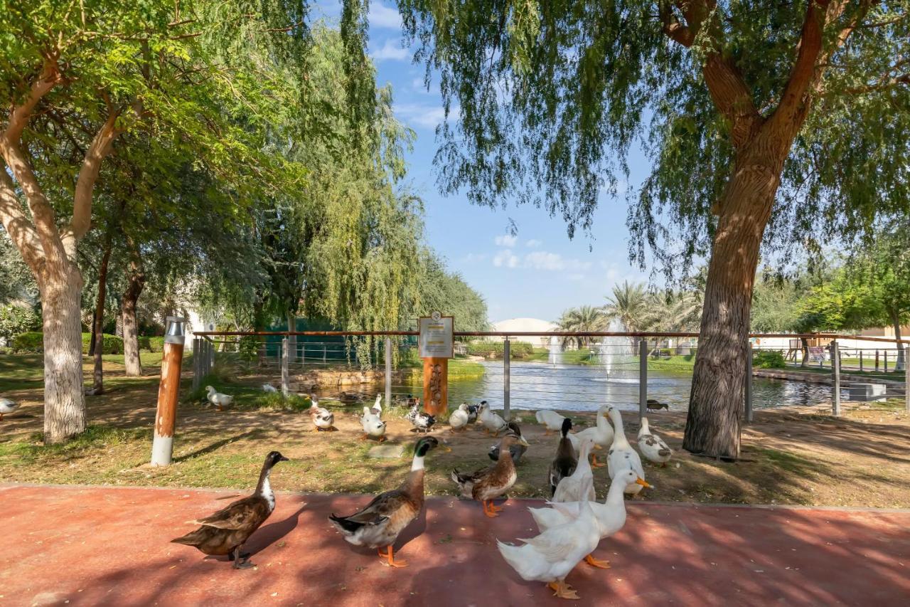 The Sustainable Homes Operated By Fam Living Dubai Exteriör bild