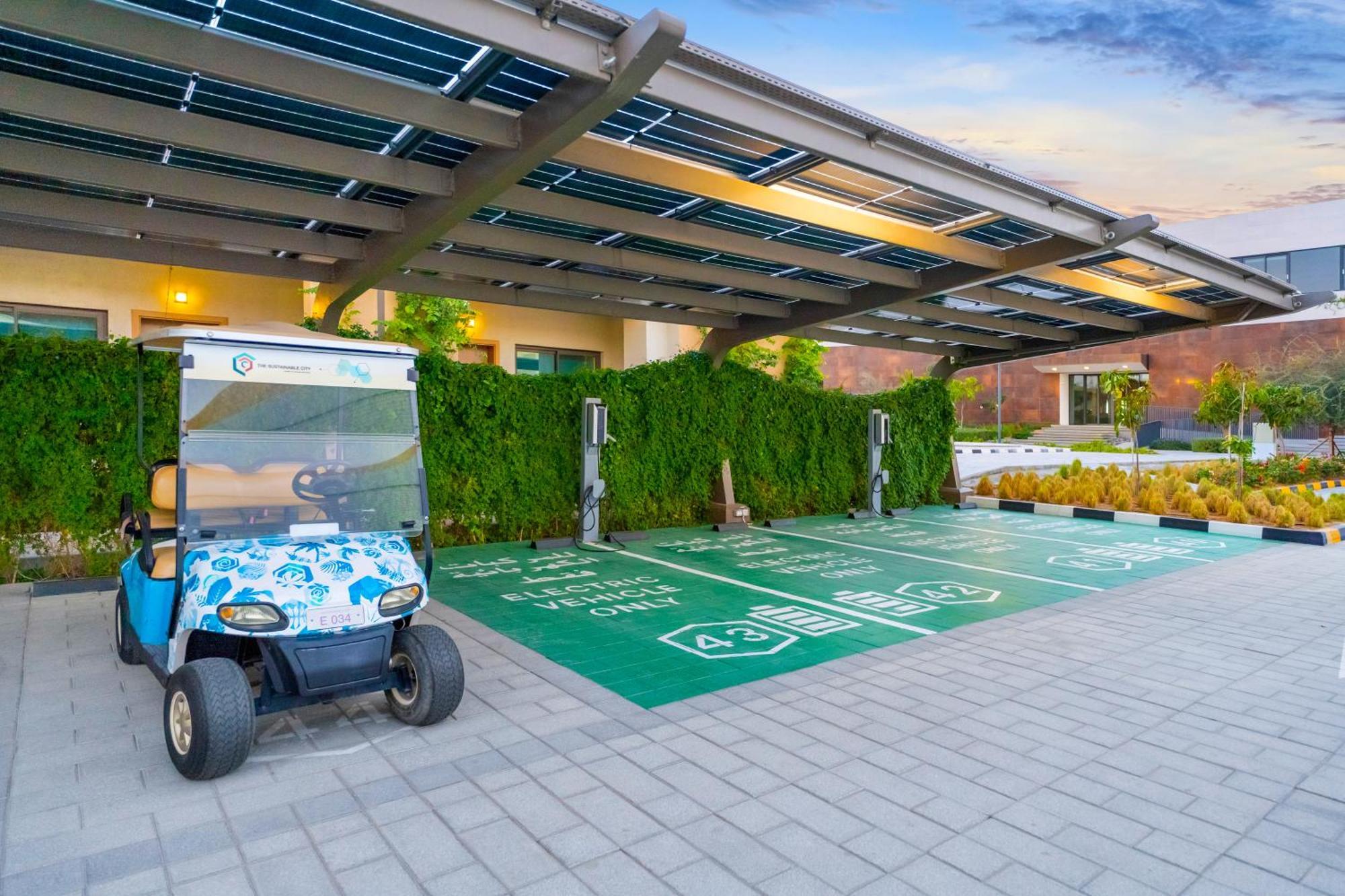 The Sustainable Homes Operated By Fam Living Dubai Exteriör bild