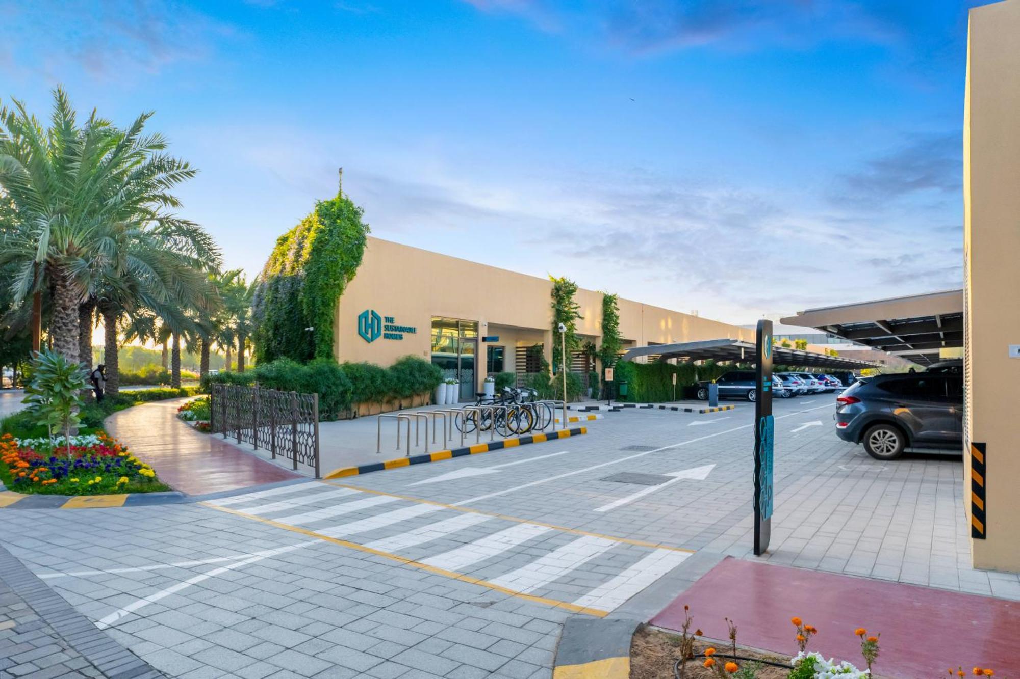 The Sustainable Homes Operated By Fam Living Dubai Exteriör bild