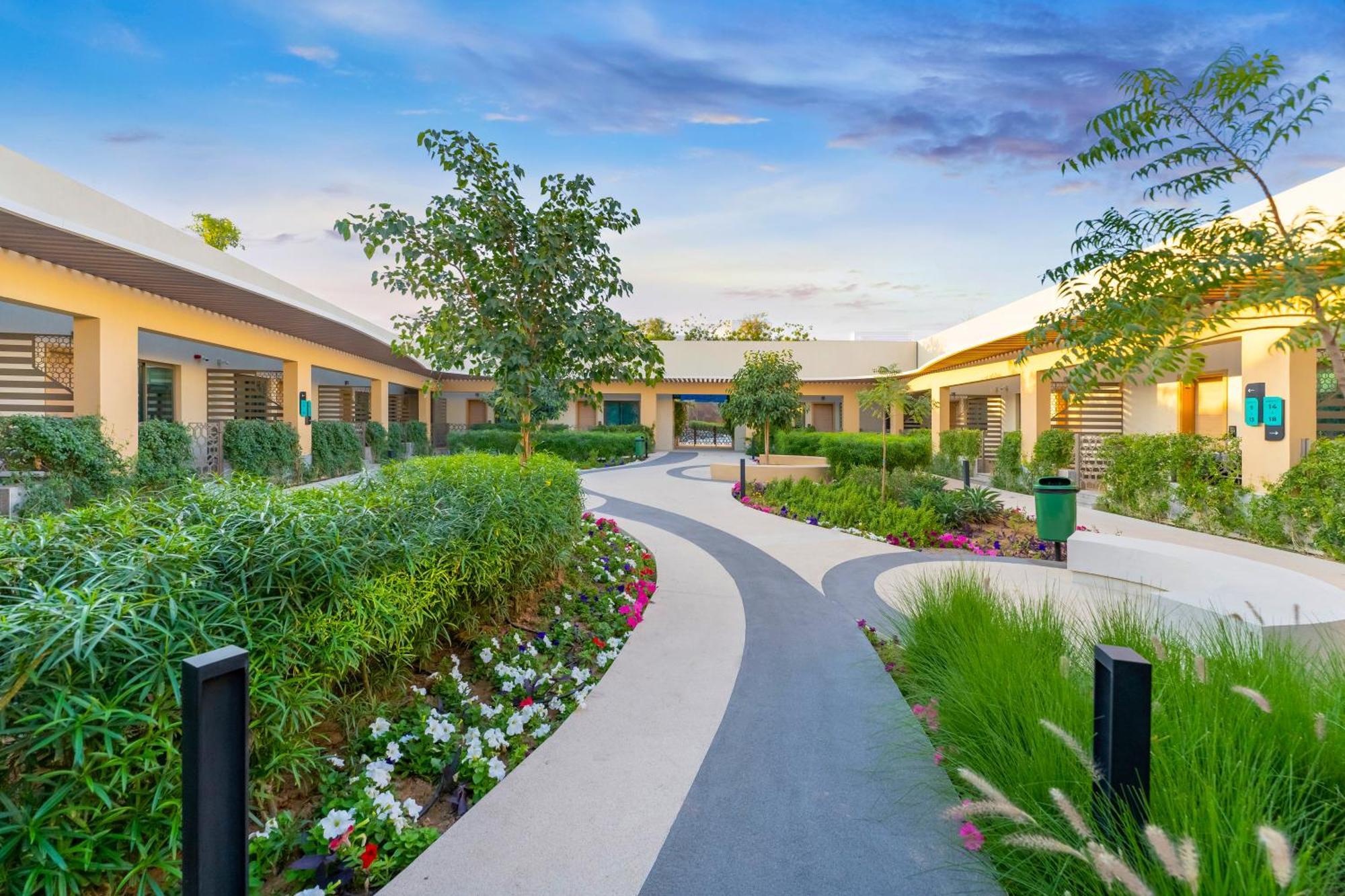 The Sustainable Homes Operated By Fam Living Dubai Exteriör bild